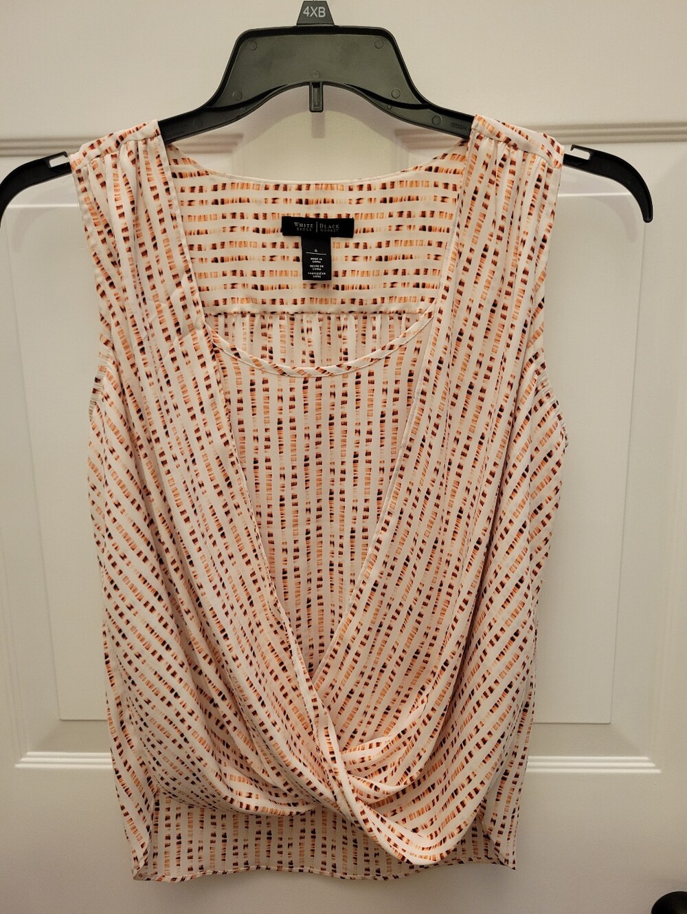 White House Black Market Cream & Rust Printed Sleeveless Blouse